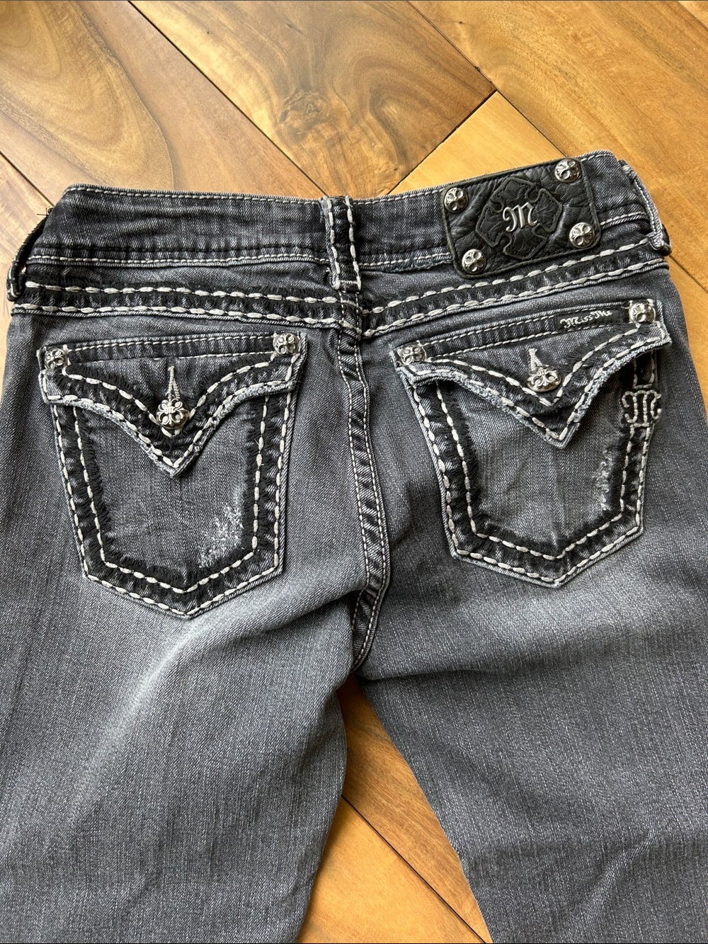 Miss Me Women's Washed Black Skinny Jeans